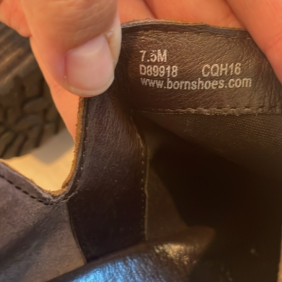 Born Kerri Distressed rust tobacco Brown Booties - Picture 12 of 14